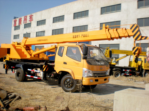 東臺(tái)富康工程機(jī)械廠